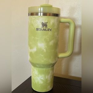 Stanley Quencher 40oz with Custom Dyed Lid